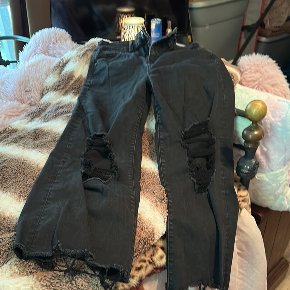 Zenana Ripped Jeans Size Large